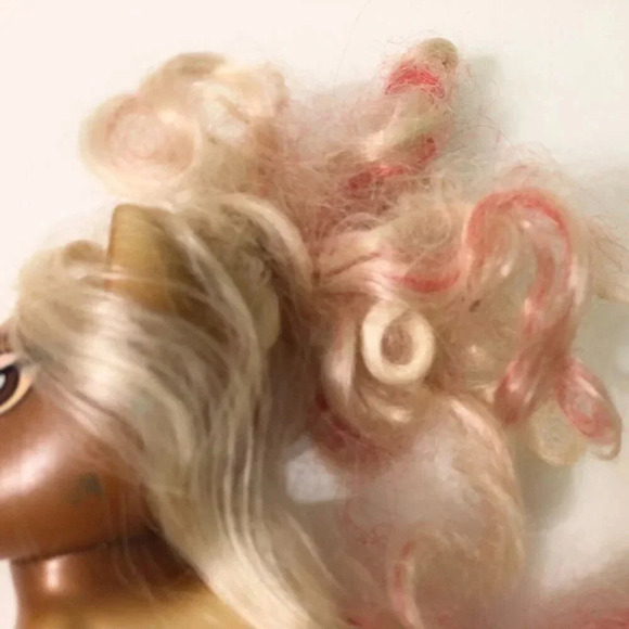 MGA  Bratz Circuz Ponyz Shayla Circus Pony Toy TLC - Picture 6 of 16